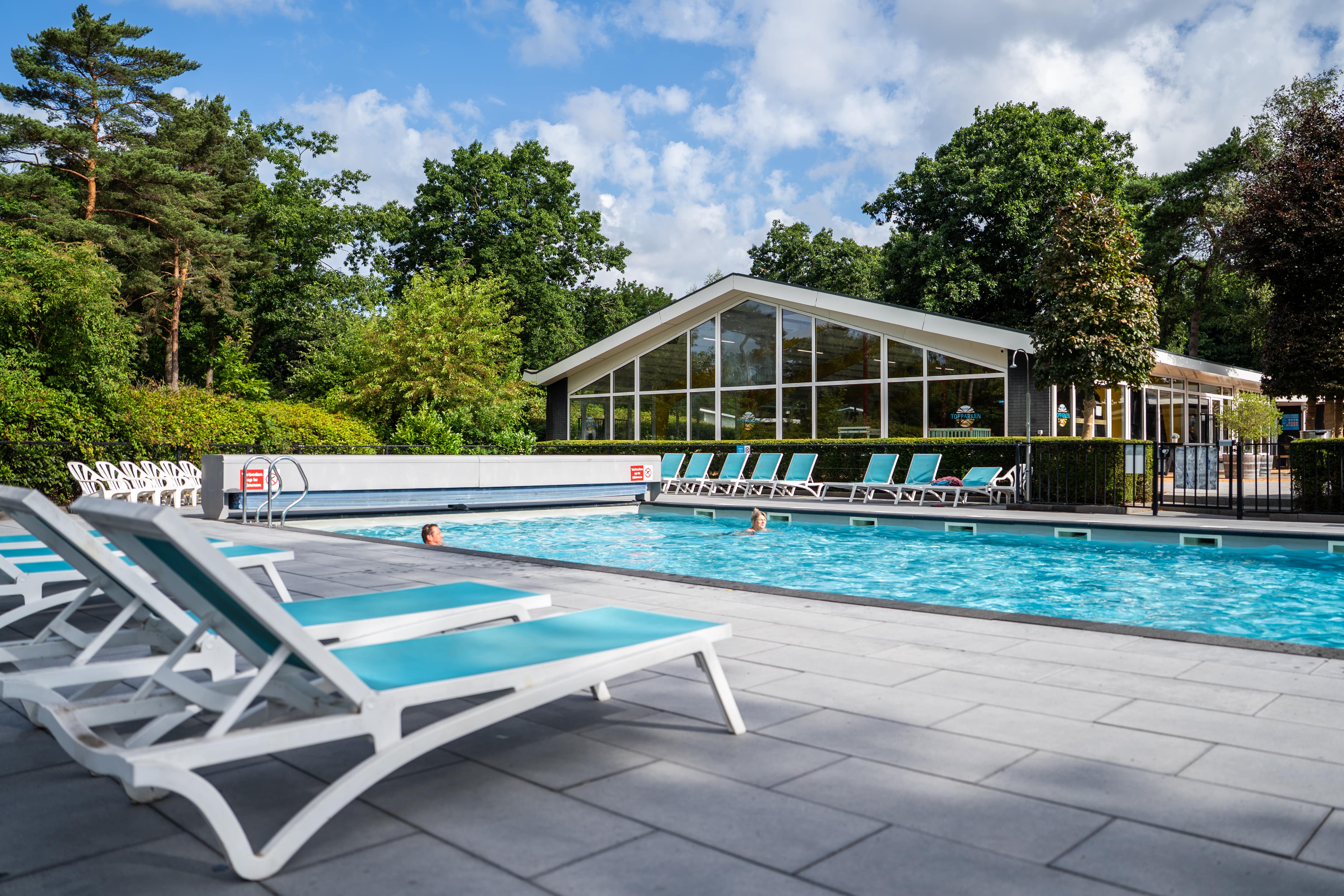 Recreatiepark t Gelloo - Buitenzwembad -9-min