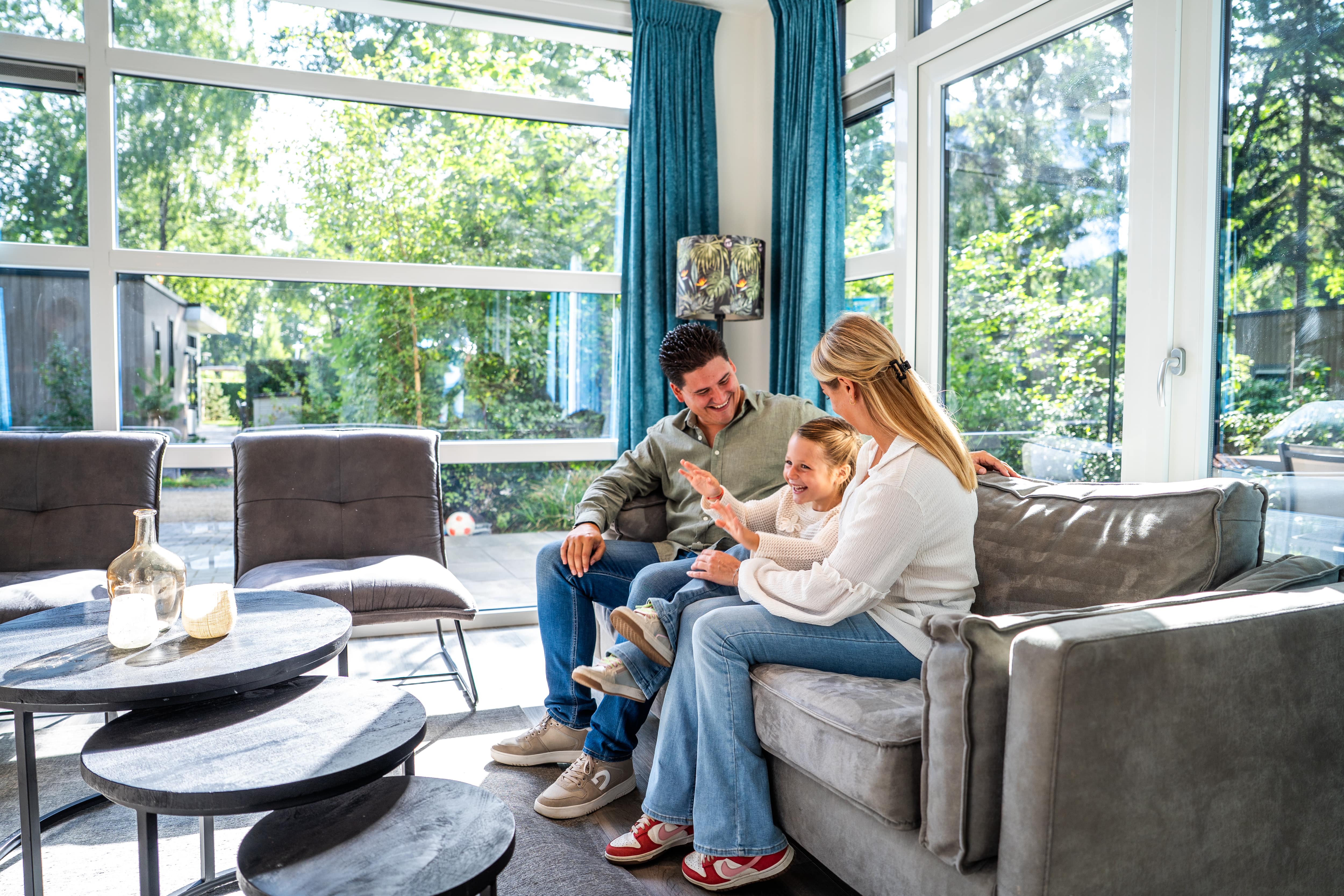 Recreatiepark t Gelloo - Vakantiegasten bij woning -19-min