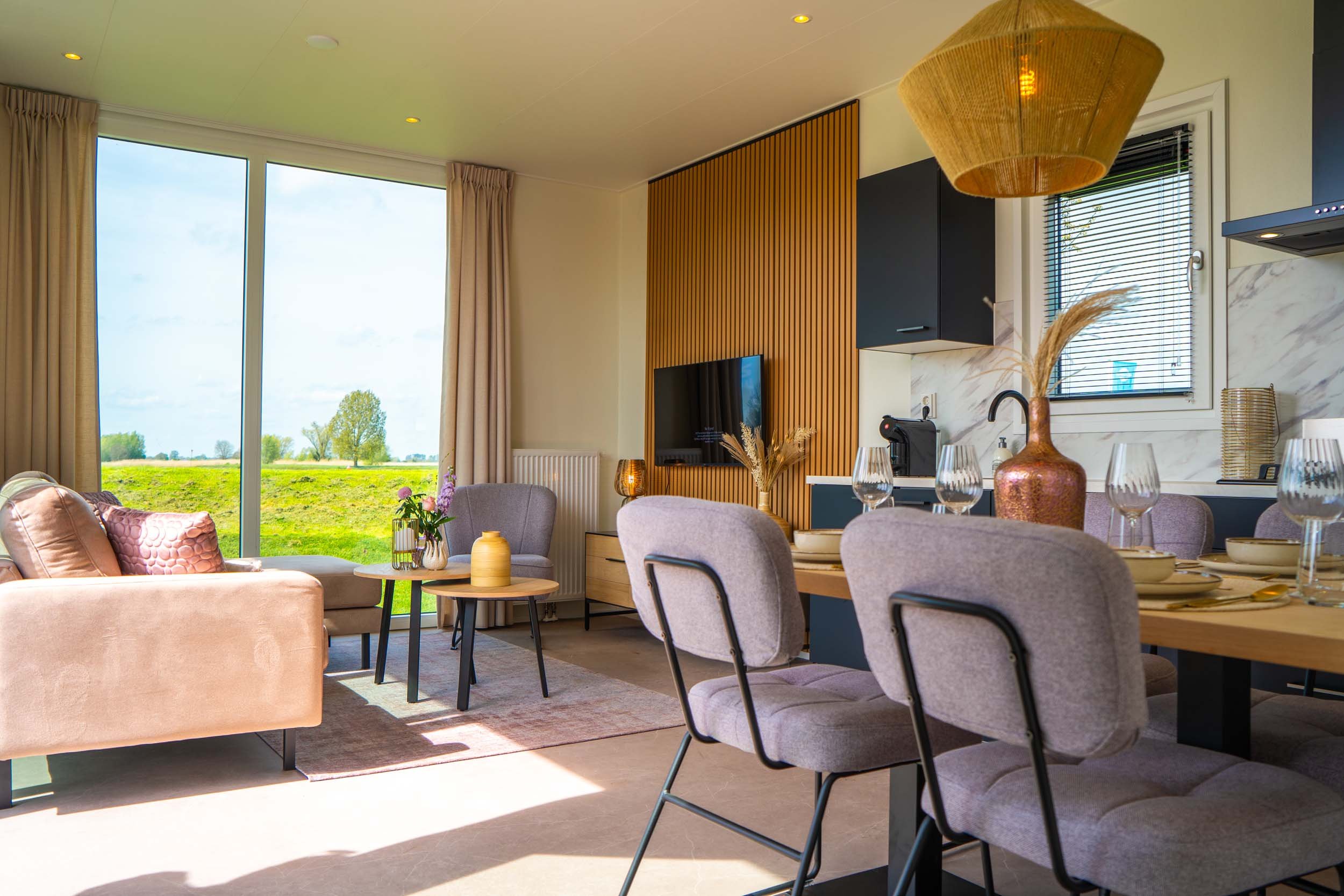 Resort Lexmond - Azura 4 personen - Interieur - Woonkamer - 1