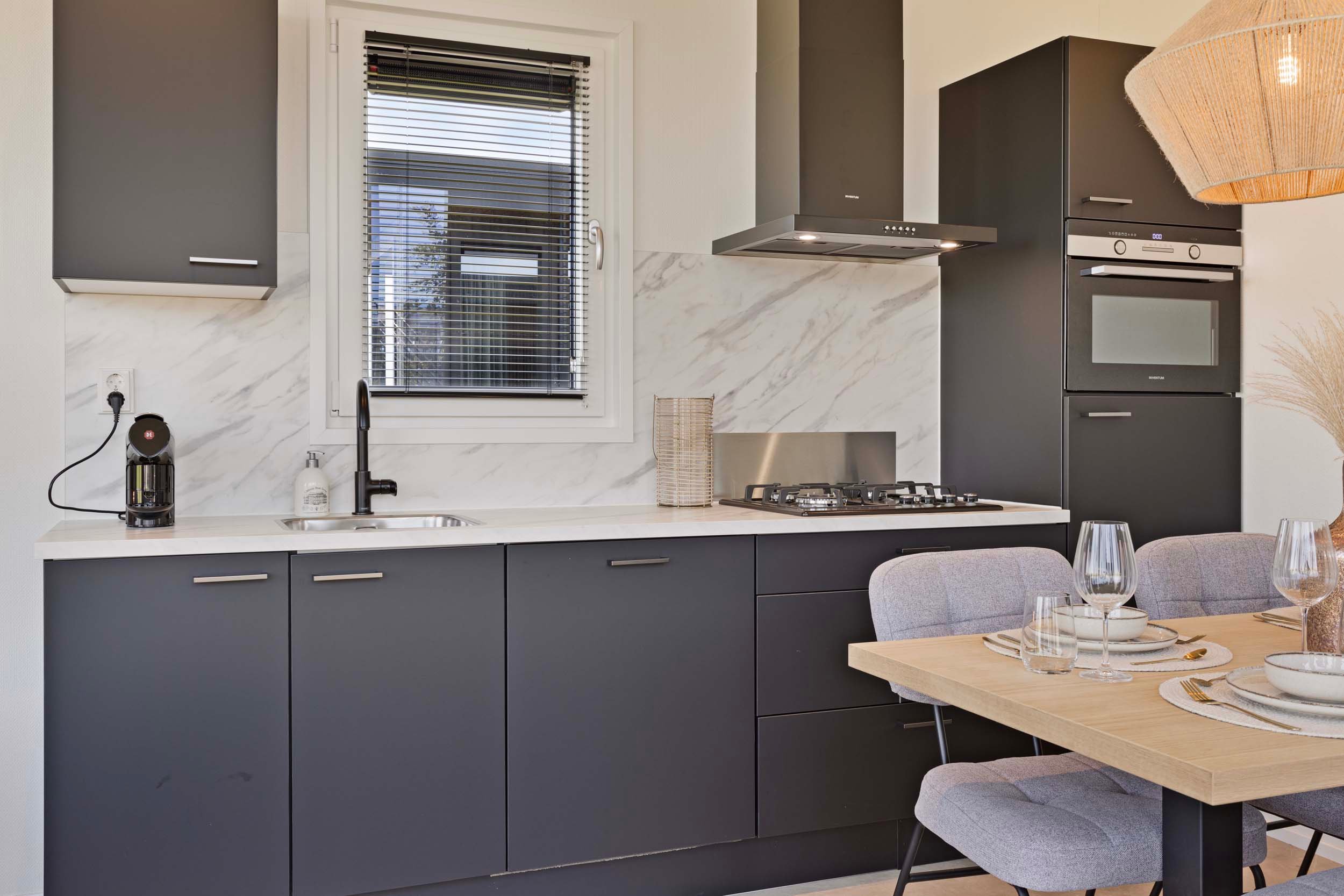 Resort Lexmond - Riviera 4 personen - Interieur - Keuken - 1