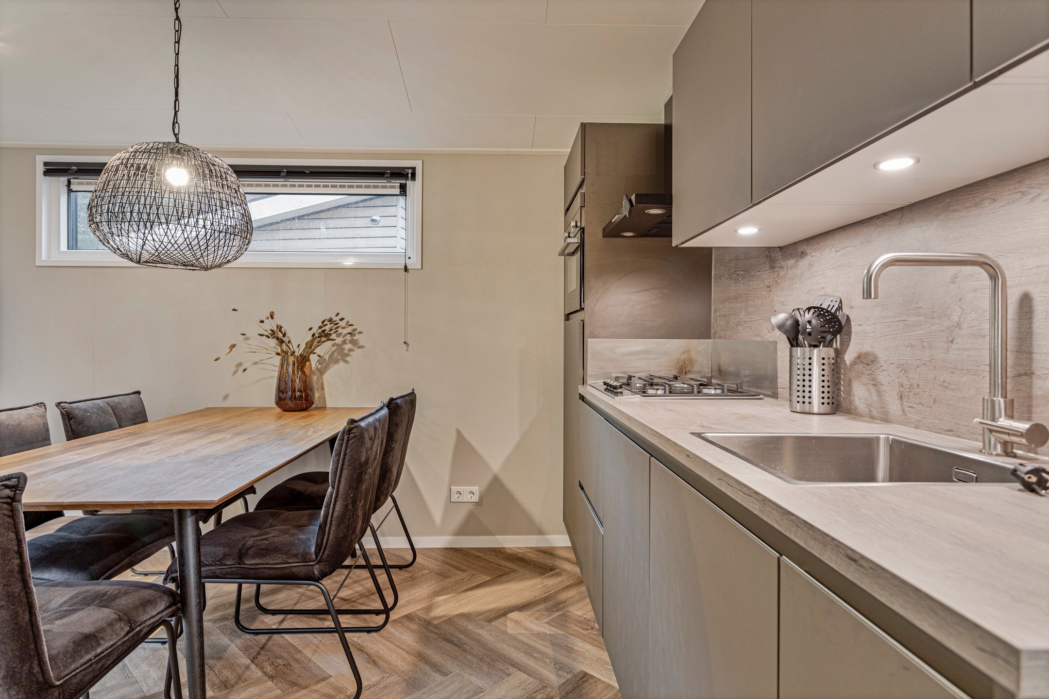 Resort Veluwe - Silva 5 personen - 48 - Interieur - Woonkamer - Zibber - 4