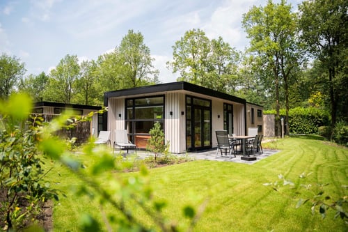 Bosvlucht met hottub