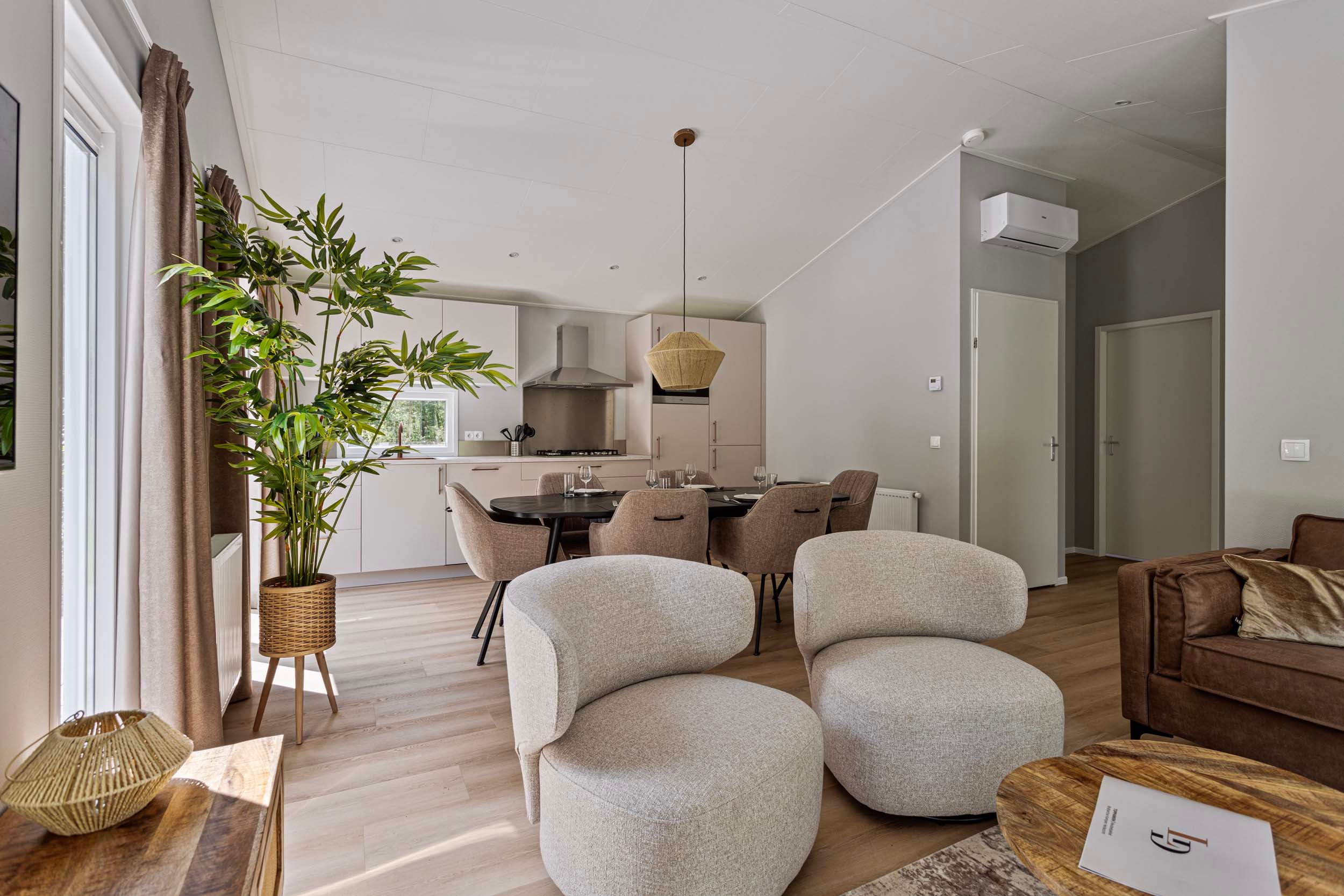 Resort de Brabantse Kempen - Heidehoeve 4 personen - 207 - Interieur - Woonkamer -3